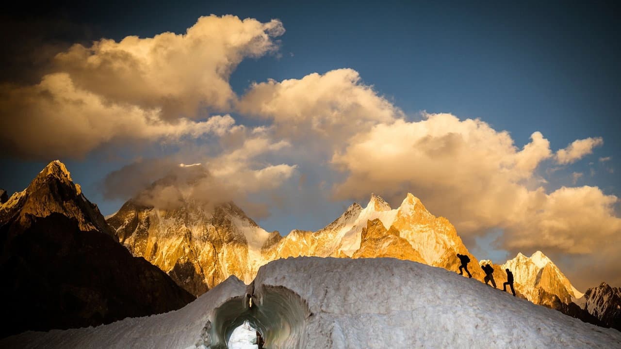 K2: Tocando el cielo