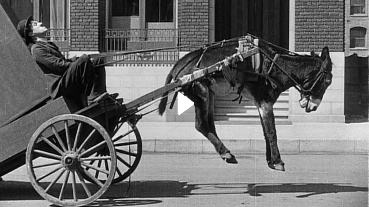 Charlot domina el piano