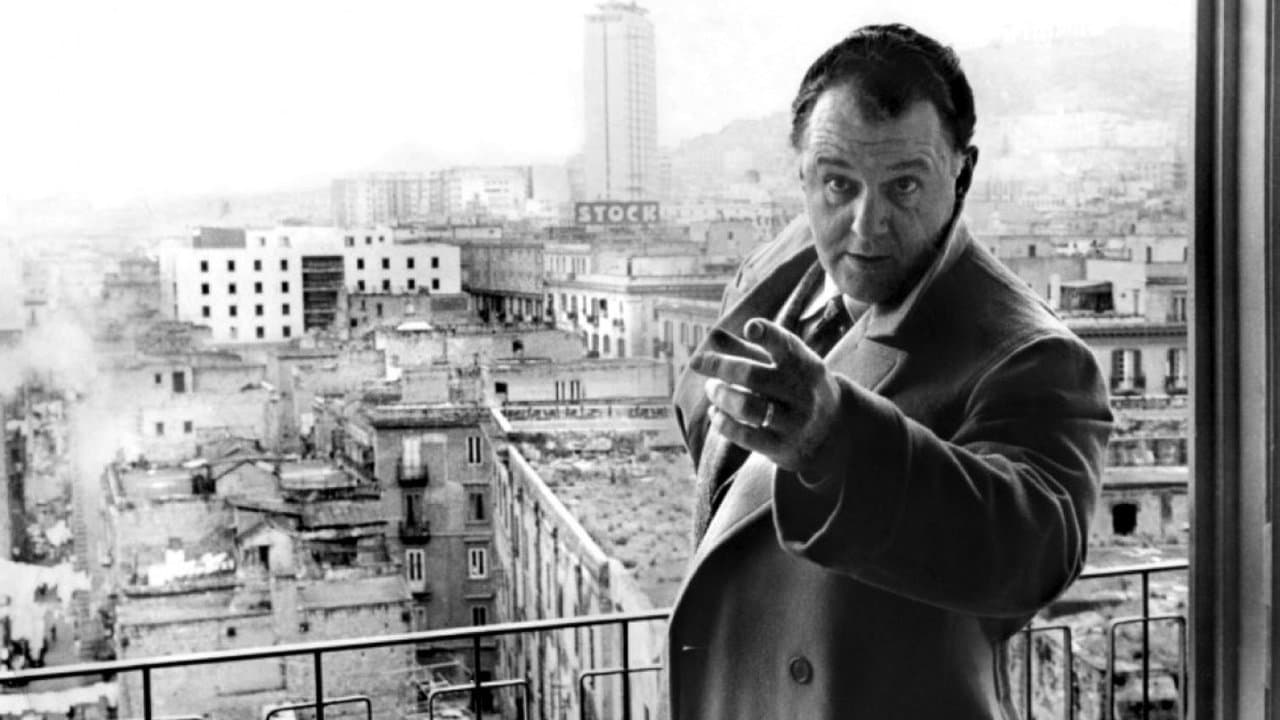 Las manos sobre la ciudad