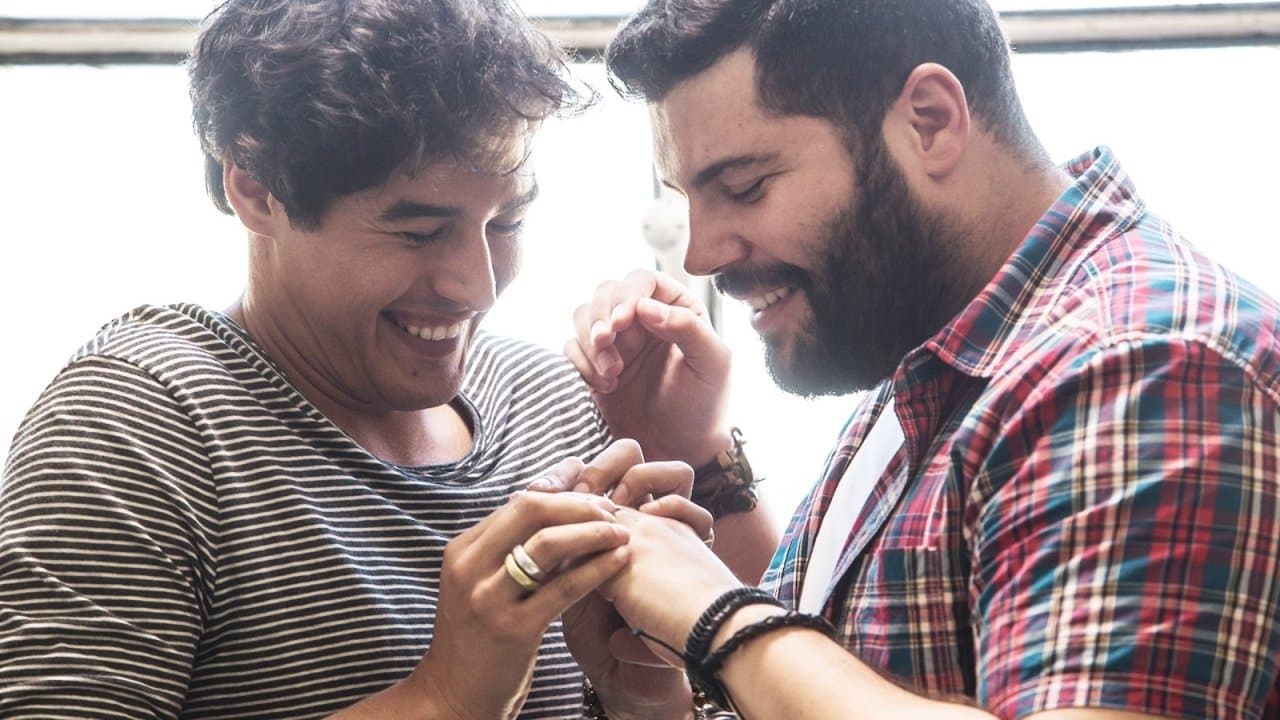 Puede besar al esposo