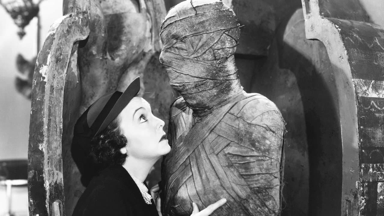 El detective y su compañera (Misterio en el museo)