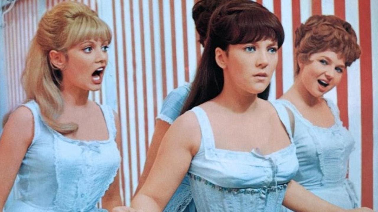 La mitad de seis peniques