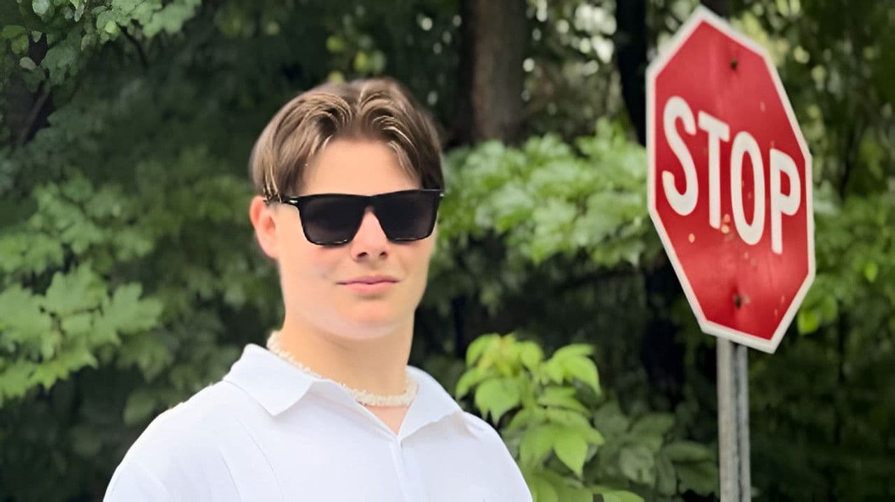 WHEN MY SKULL HITS CONCRETE