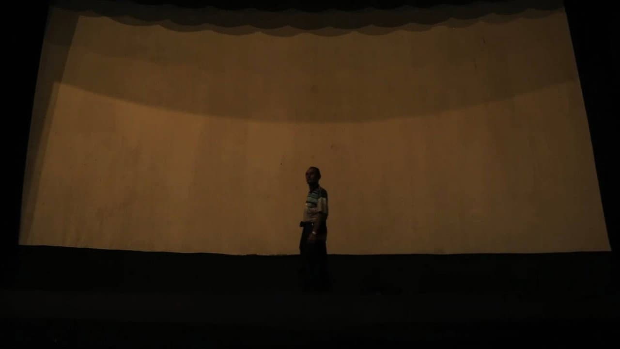 အချစ်နဲ့ရုပ်ရှင်ရုံ