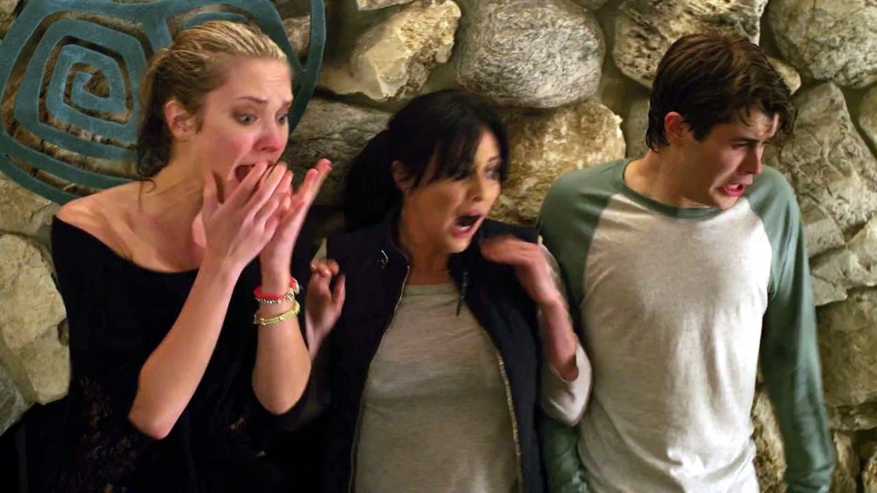 Lago de Sangre: El ataque de las lampreas asesinas