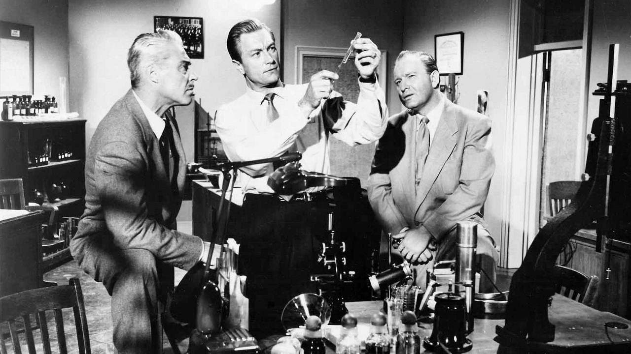 La criatura con el cerebro atómico