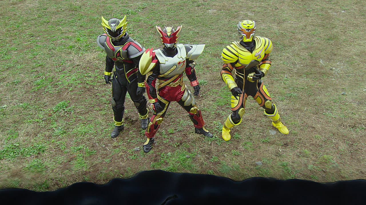 Satria Heroes: La venganza de la oscuridad