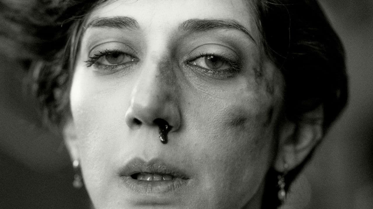 Dos personas intercambiando saliva