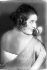 Полина Нятко