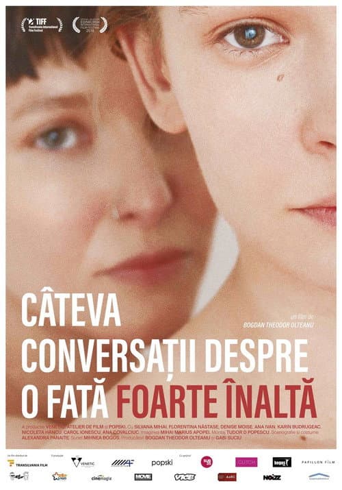 Algunas conversaciones sobre una chica muy alta