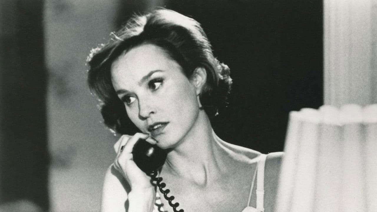 La gata sobre el tejado de zinc