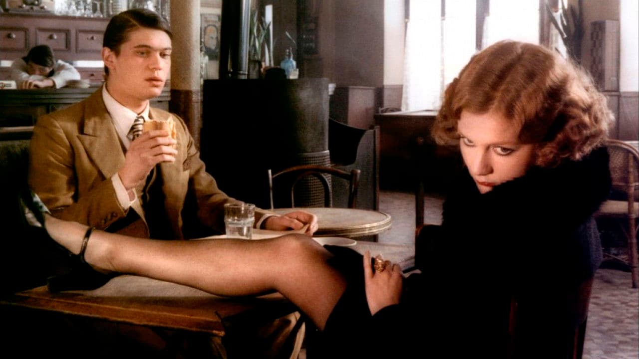 Prostituta de día, señorita de noche